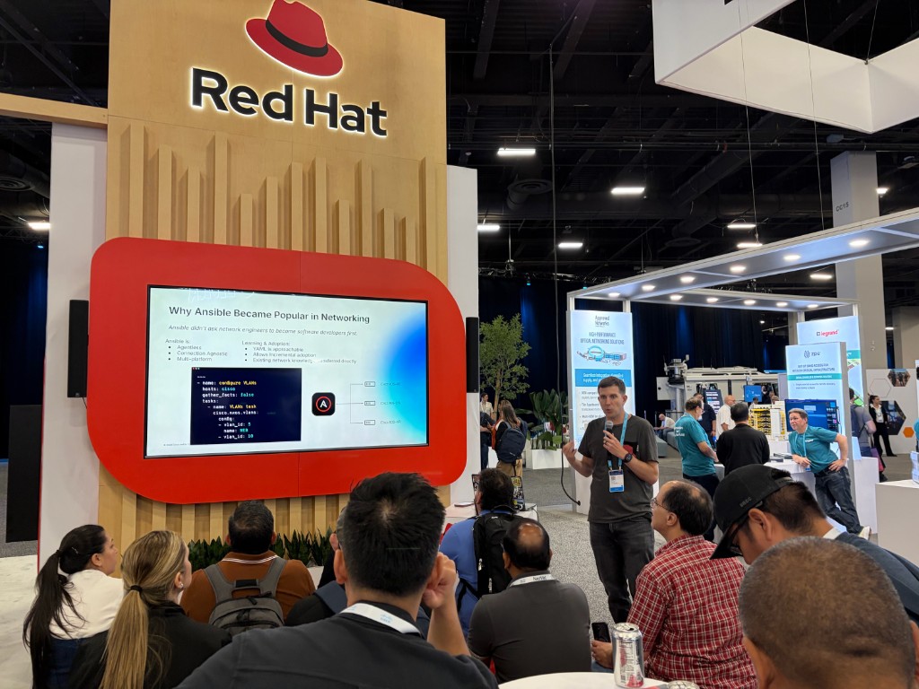 Demoing at the Red Hat booth — Cisco Live, Las Vegas, 2024